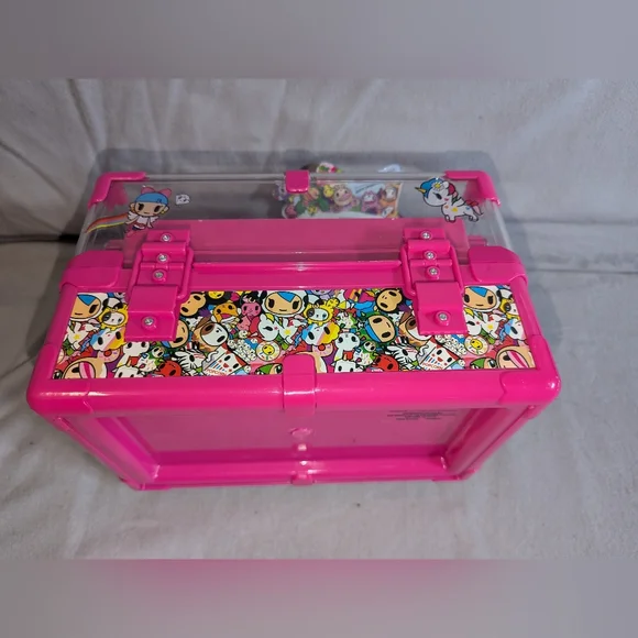 Tokidoki Pink Makeup Box - Picture 7 of 9